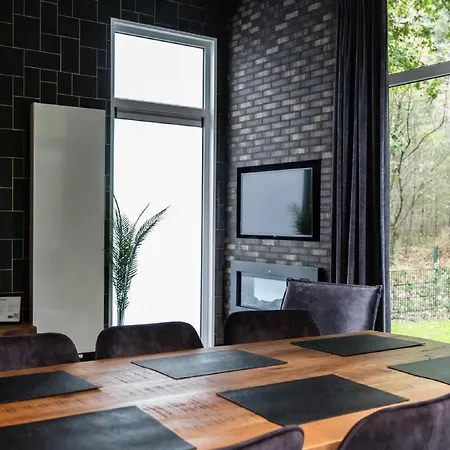 Modern Near Veluwe Holiday home Hoenderloo