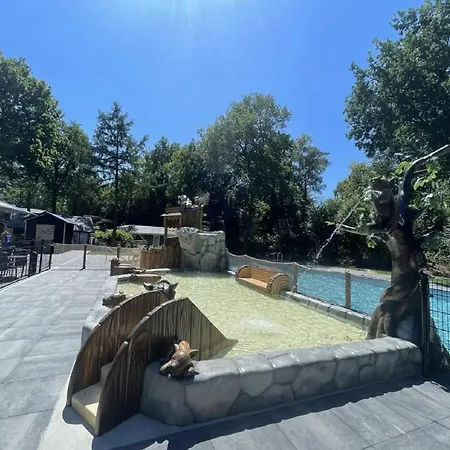 Stylish In The Woods Feriehus